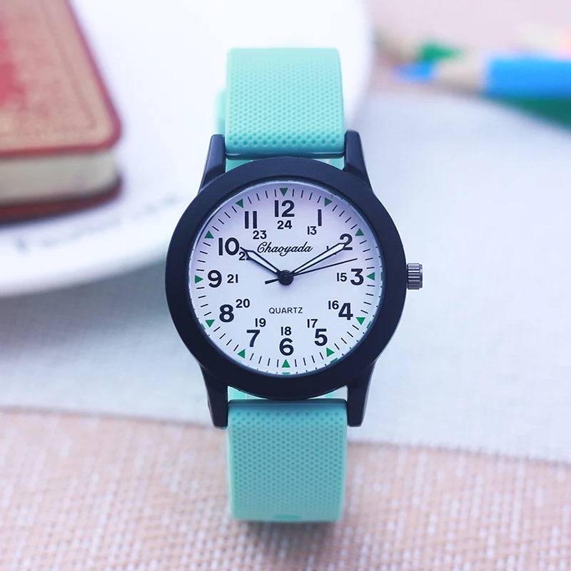 2024 New Style Children Boys Girls Simple 24 Hours Luminous Hands Sports Silicone Strap Watches Jelly Colors Quartz Wristwatches