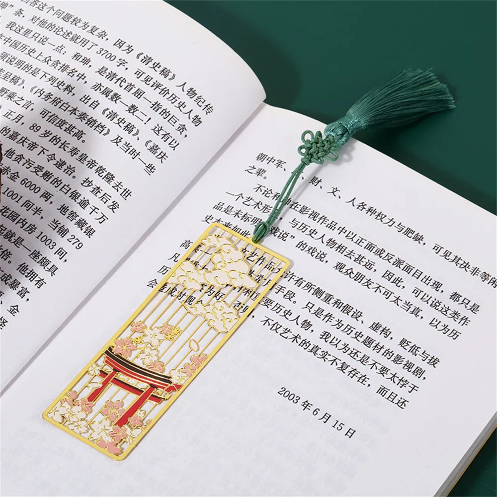 1pcs Chinese Style Bookmarks Retro Metal Bookmark School Supplies Reading Accessories Aesthetic Stationery Book Lover Gifts