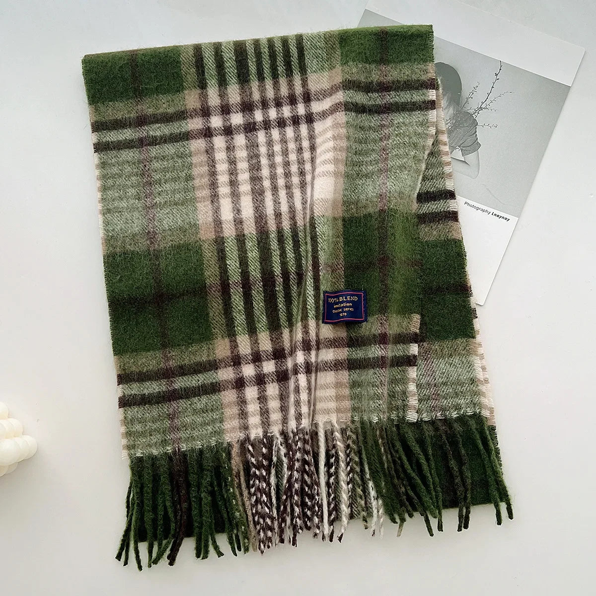 Chic Design Soft Warm Women Scarf Autumn Winter Classic British Imitation Cashmere Muffler Men Plaid Thermal Tassel Shawl Couple