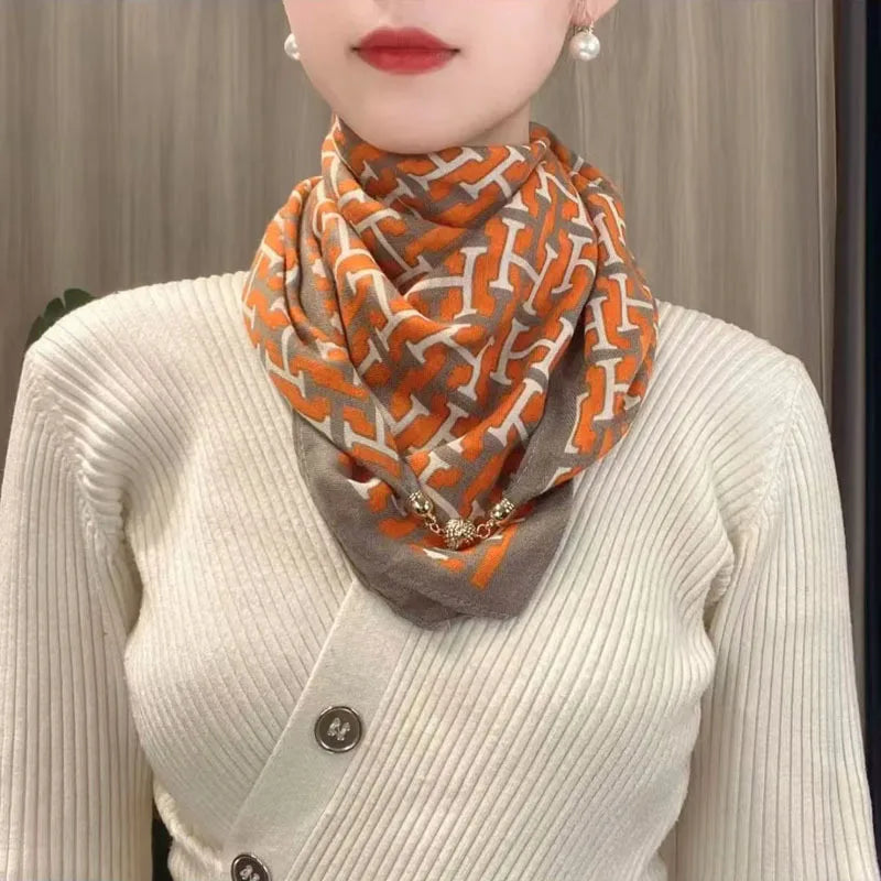 Hot Magnetic Triangle Neck Protection Scarf for Women in Autumn and Winter 2025 New Cotton and Linen Scarf High-end Neck Scarf ﻿