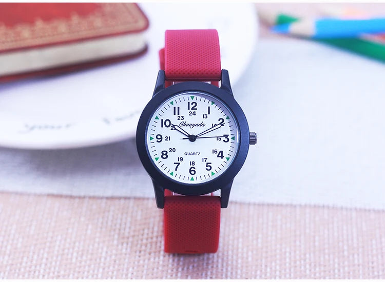 2024 New Style Children Boys Girls Simple 24 Hours Luminous Hands Sports Silicone Strap Watches Jelly Colors Quartz Wristwatches