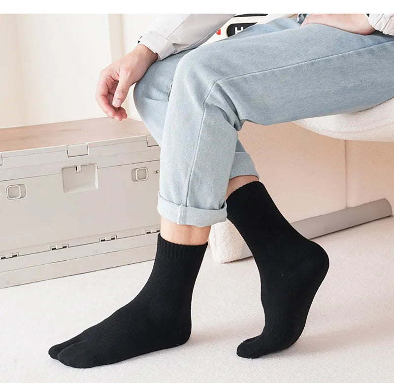 Autumn Winter Thicken 2 Finger Socks For Men Solid Color Business Flip Flops Split Toe Socks Thermal Middle Tube Cotton Socks