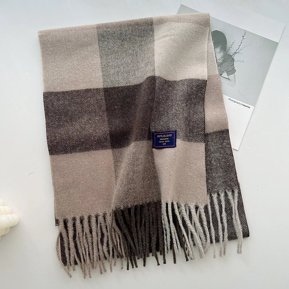 Chic Design Soft Warm Women Scarf Autumn Winter Classic British Imitation Cashmere Muffler Men Plaid Thermal Tassel Shawl Couple