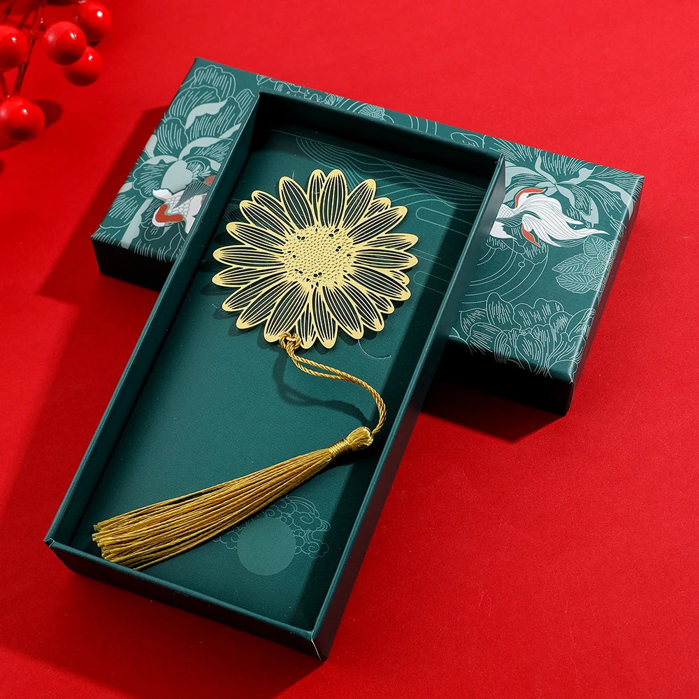 Chinese Style Handmade Book Mark Golden Rose Lotus Flower Bookmarks Reading Marker for Book Lover Gifts for Friend Collection