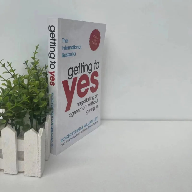 Getting To Yes Negotiating An Agreement Without Giving In Paperback Book In English