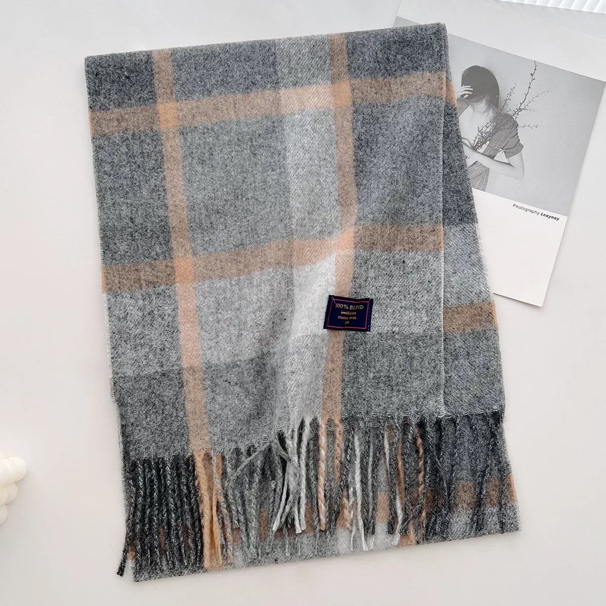 Chic Design Soft Warm Women Scarf Autumn Winter Classic British Imitation Cashmere Muffler Men Plaid Thermal Tassel Shawl Couple