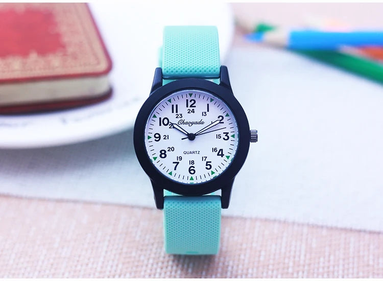 2024 New Style Children Boys Girls Simple 24 Hours Luminous Hands Sports Silicone Strap Watches Jelly Colors Quartz Wristwatches