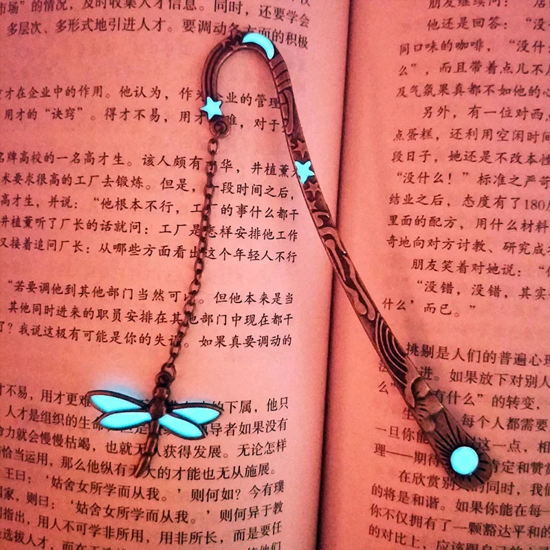 Cute Luminous Metal Feather Bookmarks  Owl Dragonflies Butterflies Book Marks for Teachers Gift Beautiful Book Accessories