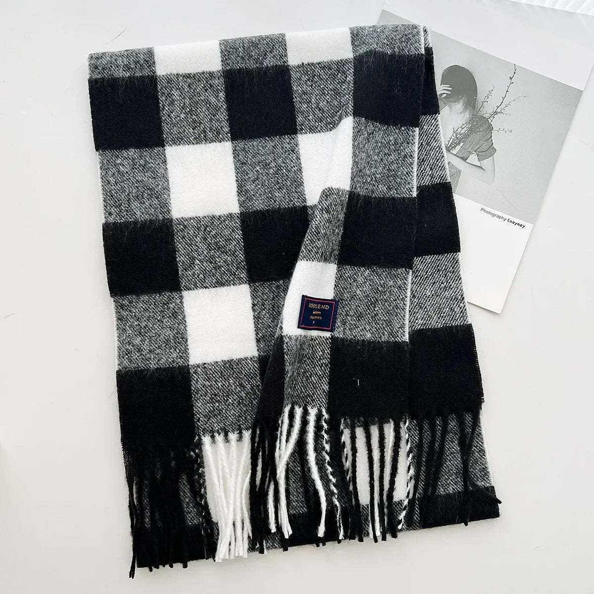 Chic Design Soft Warm Women Scarf Autumn Winter Classic British Imitation Cashmere Muffler Men Plaid Thermal Tassel Shawl Couple