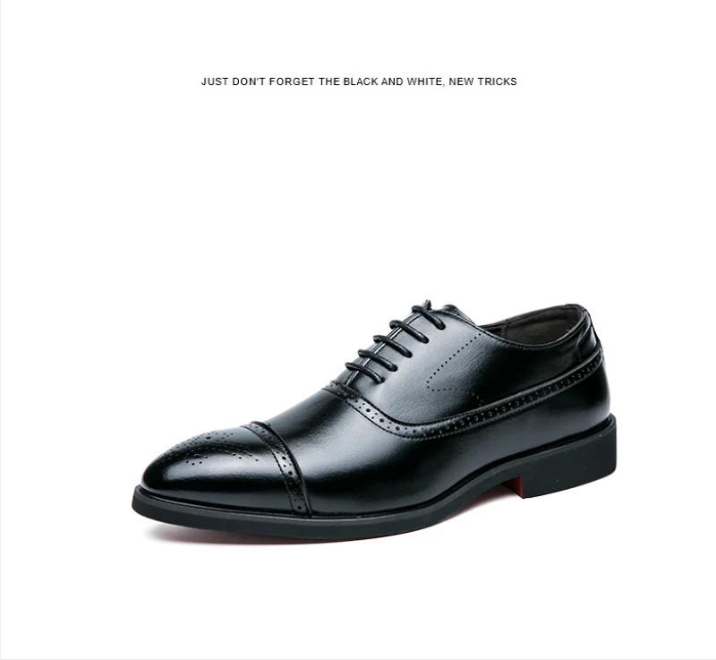 Oxfords Men Shoes Red Sole Fashion Business Casual Party Banquet Daily Retro Carved Lace-up Brogue Dress Shoes