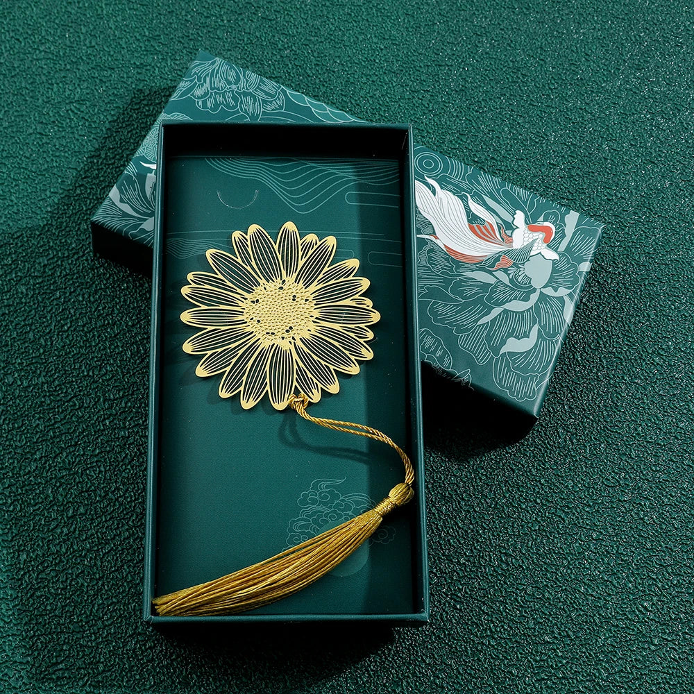 Chinese Style Handmade Book Mark Golden Rose Lotus Flower Bookmarks Reading Marker for Book Lover Gifts for Friend Collection